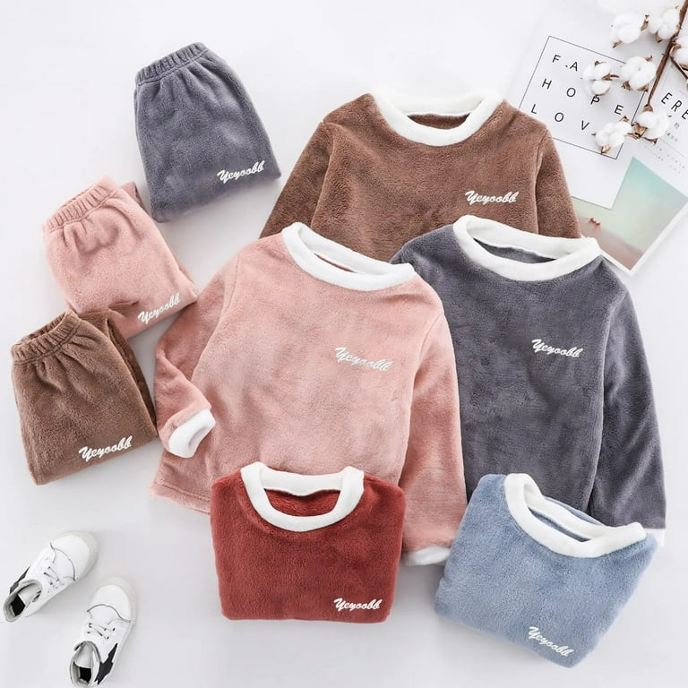 Conjunto pijama para niños color alzar